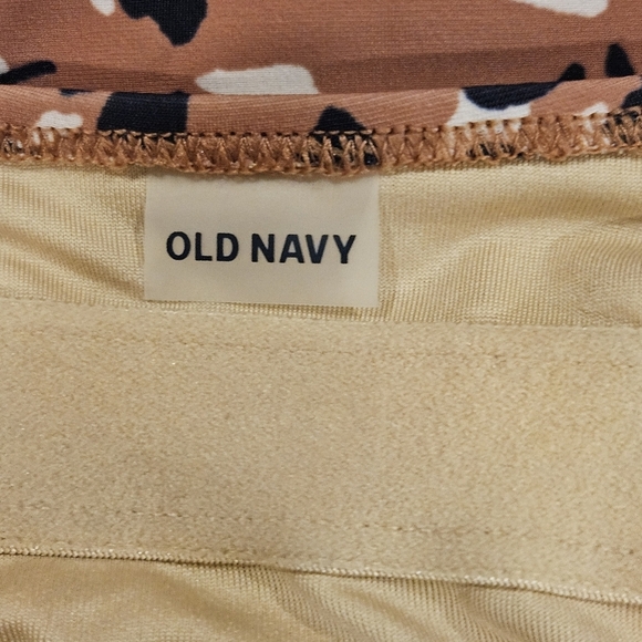 Old Navy SZ S Animal Print One Piece Square Neck Ruffled Straps Swim Suit NWT - Picture 4 of 10